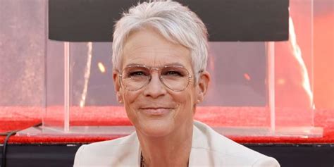 jamie curtis naked|Jamie Lee Curtis Poses Nude And In A Bathing Suit In NYT Photos